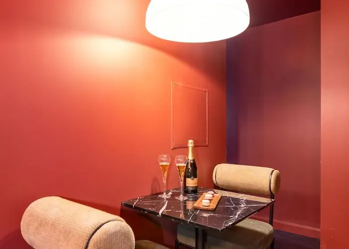 Geisha Design, Romantisme Et Parking Apartment
